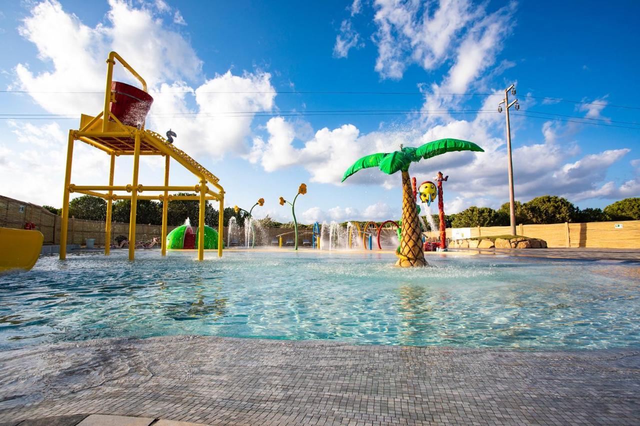 Camping Village Baia Blu La Tortuga Aglientu Buitenkant foto