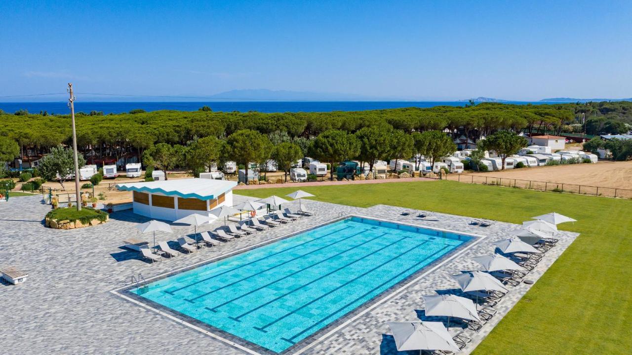 Camping Village Baia Blu La Tortuga Aglientu Buitenkant foto