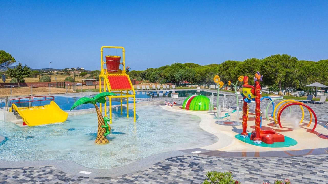 Camping Village Baia Blu La Tortuga Aglientu Buitenkant foto